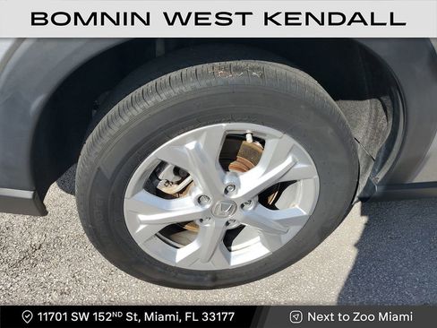 Used 2024 Honda HR-V LX image 9