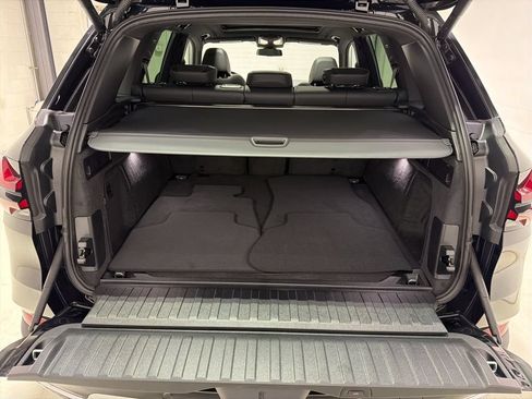Used 2026 BMW X5 xDrive40i w/ Parking Assistance Package AWD/4WD image 32