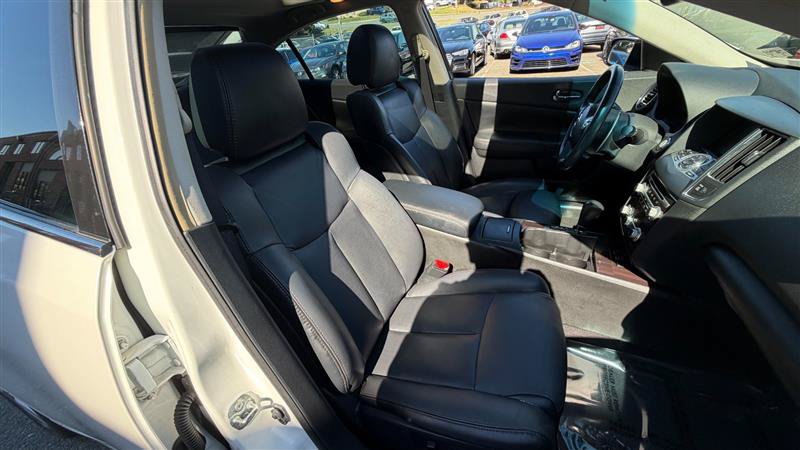 Used 2012 Nissan Maxima 3.5 SV w/ Premium Pkg FWD image 8