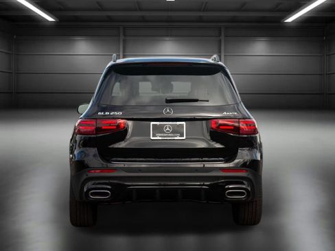 Certified 2025 Mercedes-Benz GLB 250 4MATIC image 5