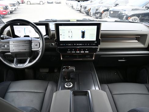 Used 2025 GMC Hummer EV 3X AWD/4WD image 7