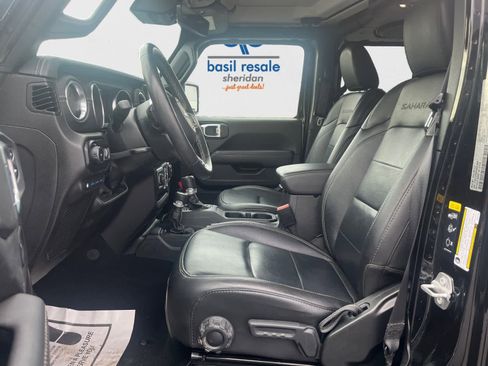 Used 2023 Jeep Wrangler Sahara w/ Cold Weather Group image 14