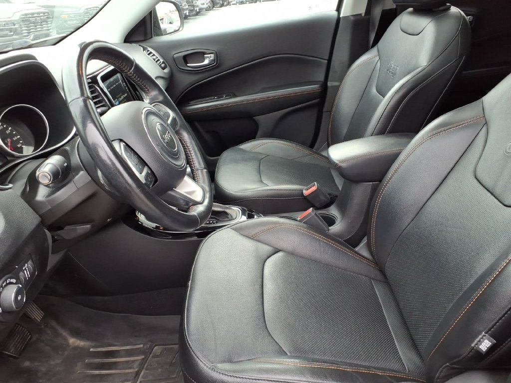 Certified 2020 Jeep Compass Limited w/ Safety & Security Group AWD/4WD image 9