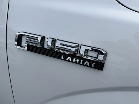 Used 2020 Ford F150 Lariat w/ Equipment Group 502A Luxury image 4