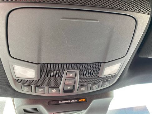 Used 2022 Ford Expedition Limited AWD/4WD image 22