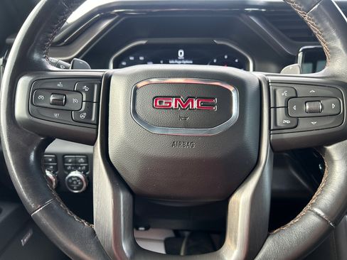 Used 2022 GMC Sierra 1500 AT4 w/ AT4 Premium Package image 9