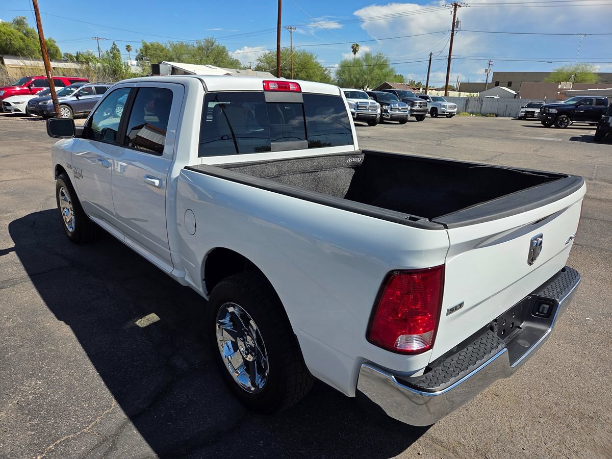 Used 2020 RAM 1500 Classic SLT w/ Luxury Group AWD/4WD image 16