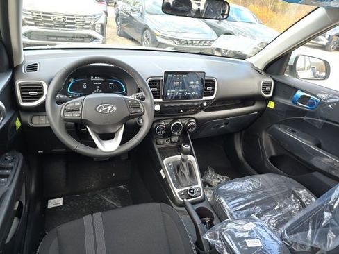 New 2026 Hyundai Venue SEL image 5
