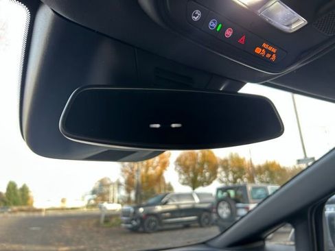New 2026 Chevrolet Equinox EV LT AWD/4WD image 32