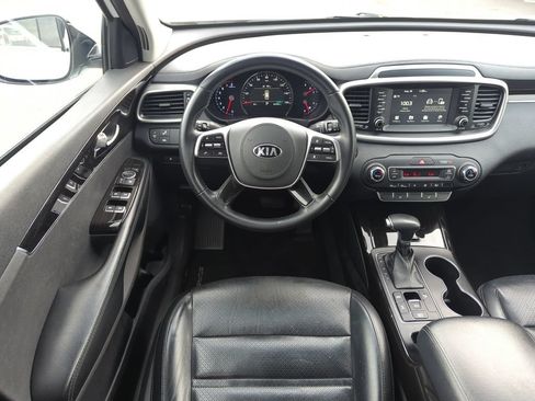 Used 2020 Kia Sorento EX AWD/4WD image 14