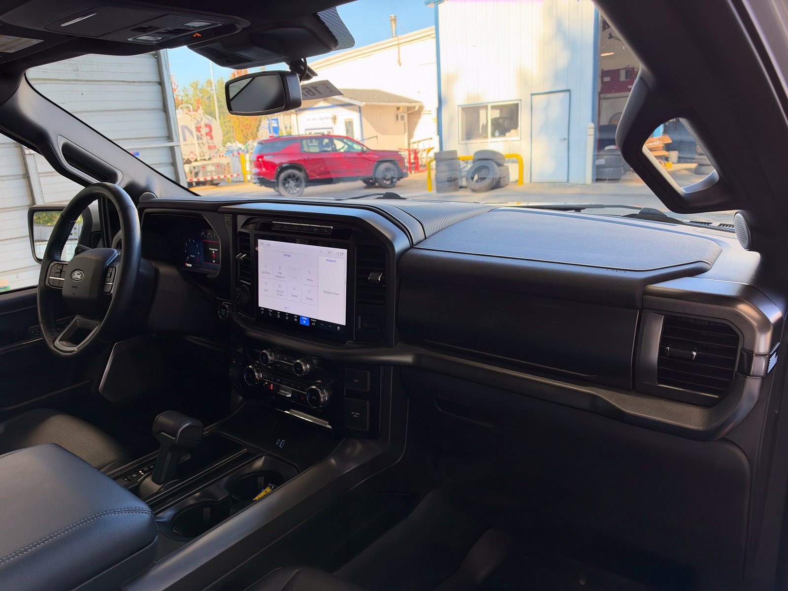 Used 2024 Ford F150 Lariat w/ Equipment Group 502A High AWD/4WD image 11