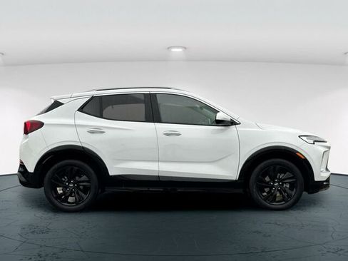 Used 2024 Buick Encore GX Sport Touring w/ Comfort Package image 7