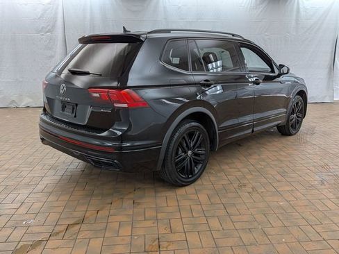 Used 2022 Volkswagen Tiguan SE R-Line AWD/4WD image 7