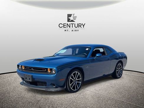 Used 2023 Dodge Challenger R/T image 5