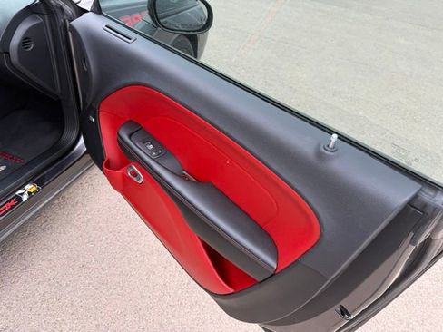 Used 2016 Dodge Challenger R/T Scat Pack w/ Leather Interior Group RWD image 10