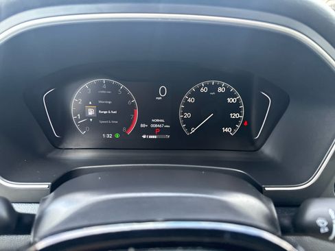 Used 2025 Honda Pilot Touring image 16