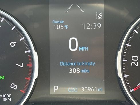 Used 2021 Toyota RAV4 XLE w/ Convenience Package AWD/4WD image 13