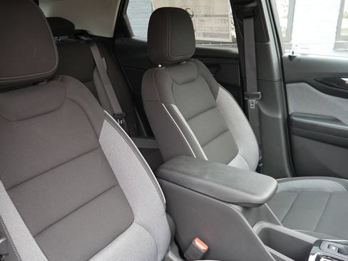 New 2026 Chevrolet TrailBlazer LS w/ LS Convenience Package AWD/4WD image 9