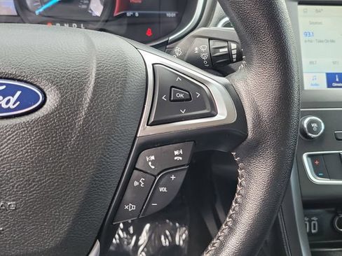 Used 2020 Ford Fusion SE w/ Equipment Group 151A FWD image 8