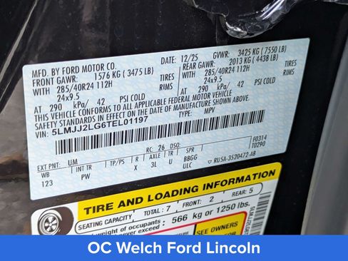 Certified 2026 Lincoln Navigator Reserve AWD/4WD image 15
