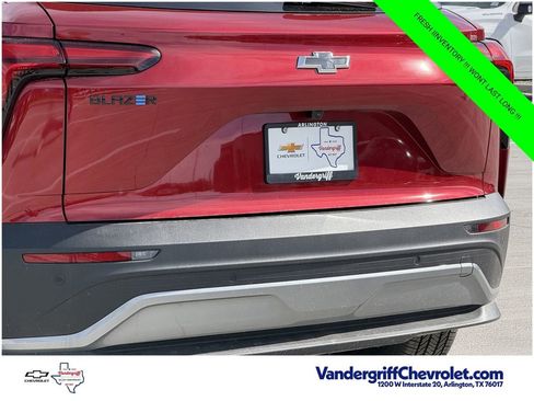 New 2026 Chevrolet Blazer EV LT w/ Super Cruise Package FWD image 6