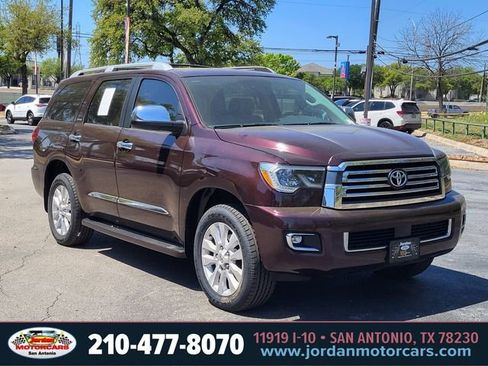 Used 2018 Toyota Sequoia Platinum image 7