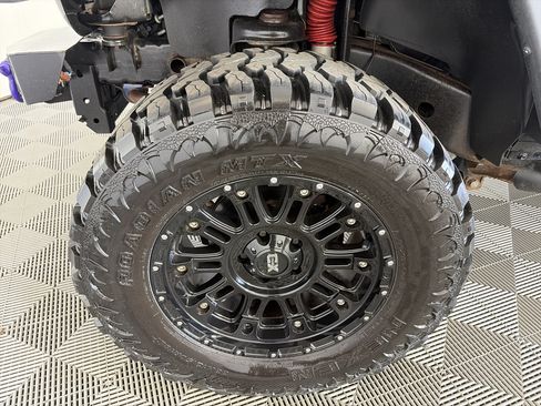 Used 2015 Jeep Wrangler Sport w/ Quick Order Package 24S AWD/4WD image 12