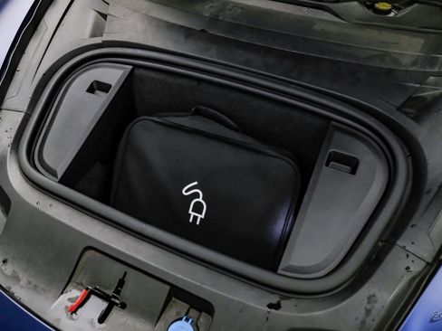 Used 2020 Porsche Taycan Turbo image 87