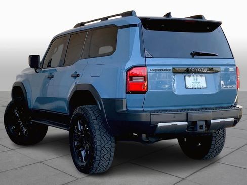 Used 2025 Toyota Land Cruiser w/ Premium Package image 12