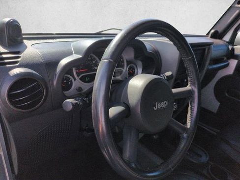 Used 2009 Jeep Wrangler Unlimited Rubicon w/ Trailer Tow Group image 10