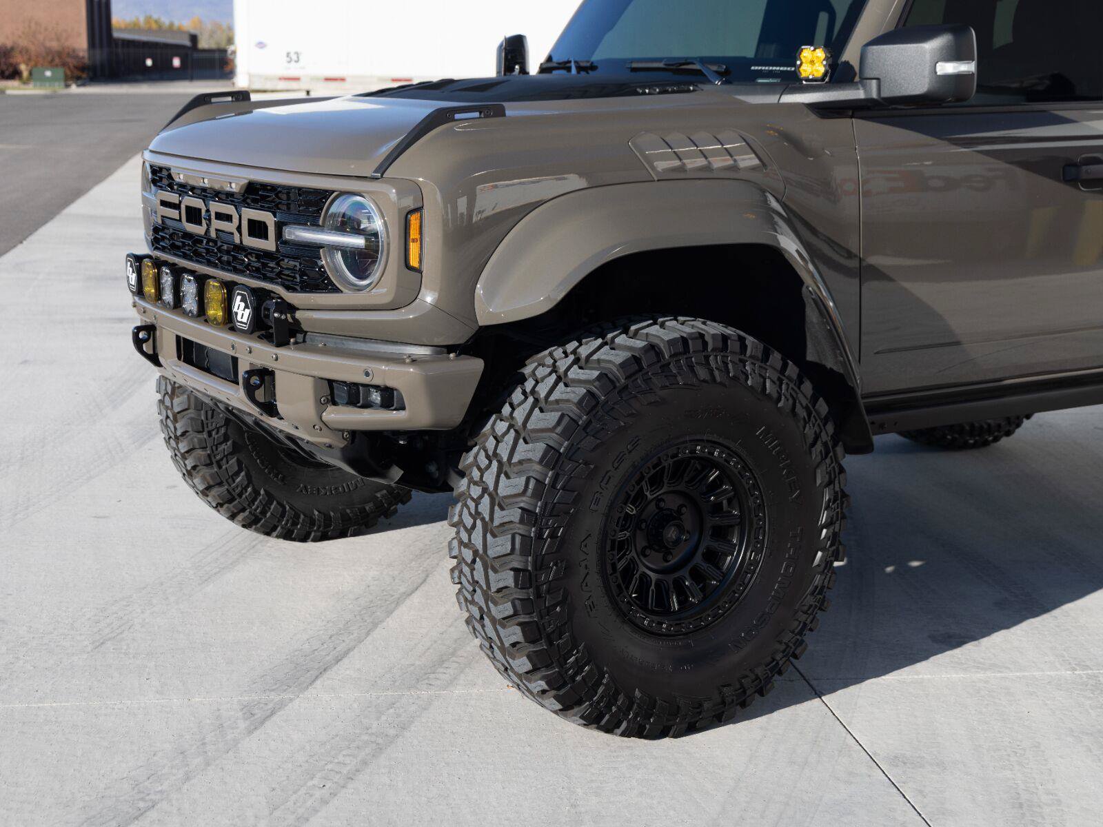 Used 2025 Ford Bronco Raptor AWD/4WD image 9