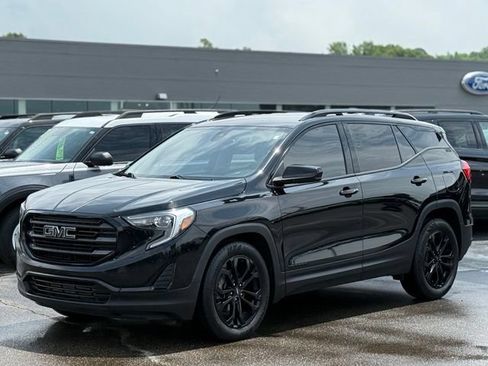 Used 2020 GMC Terrain SLE w/ Driver Convenience Package FWD image 34