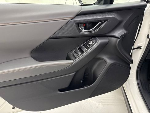 Used 2025 Subaru Crosstrek 2.5i Limited image 11