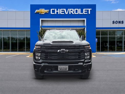 New 2026 Chevrolet Silverado 2500 Custom w/ Custom Value Package AWD/4WD image 2