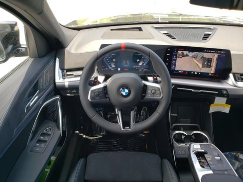 New 2026 BMW X2 M35i w/ Technology Package AWD/4WD image 16
