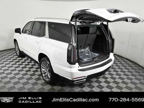 New 2025 Cadillac Escalade Premium Luxury w/ Touring Package AWD/4WD image 29
