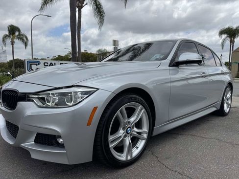 Used 2018 BMW 340i Sedan RWD image 13