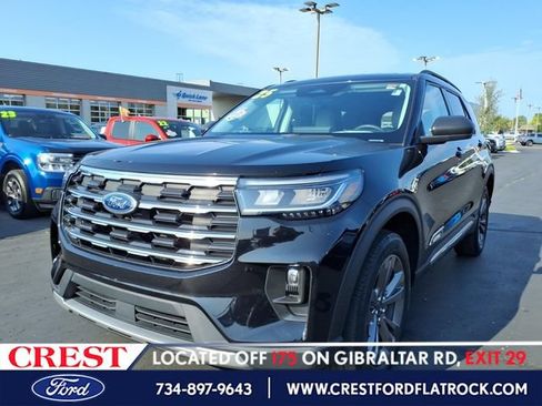 Certified 2025 Ford Explorer Active w/ Active Comfort Package AWD/4WD image 1