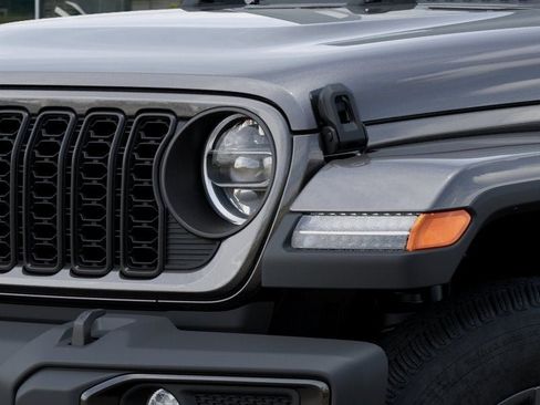 New 2026 Jeep Gladiator Sport AWD/4WD image 10