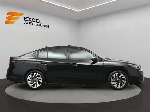 Used 2024 Subaru Legacy Limited image 6