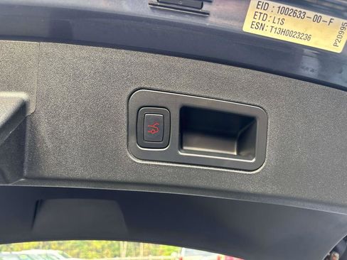 Used 2013 Tesla Model S image 13