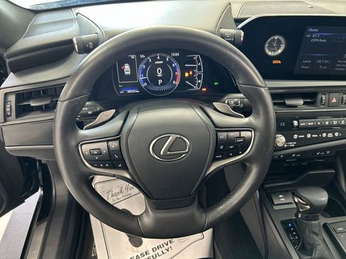 Used 2022 Lexus ES 350 w/ Premium Package image 4