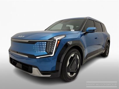 Certified 2024 Kia EV9 Land