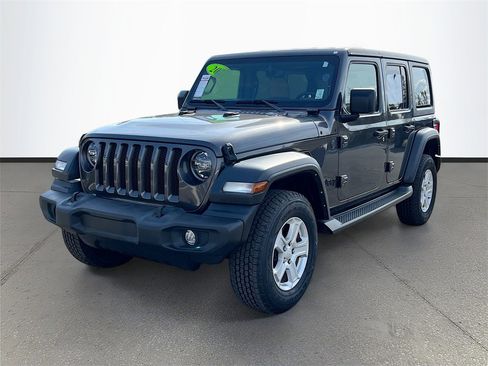 Certified 2022 Jeep Wrangler Unlimited Sport image 3