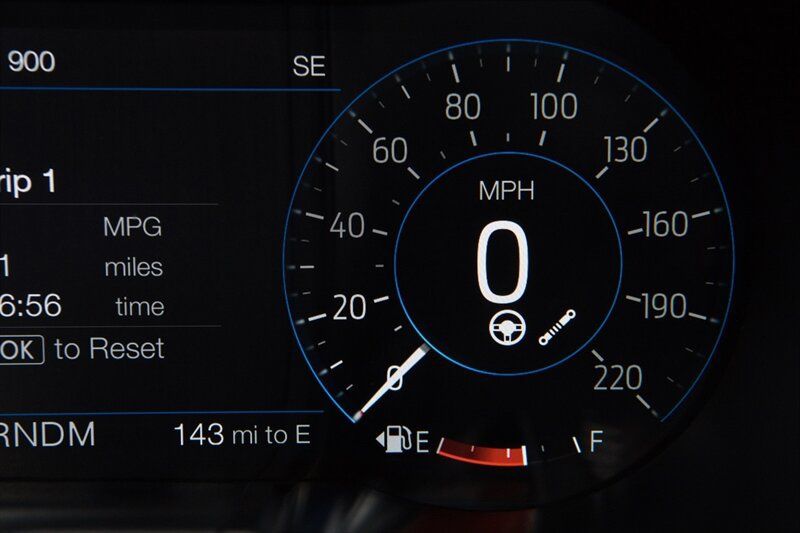Used 2021 Ford Mustang Shelby GT500 w/ Technology Package RWD image 27