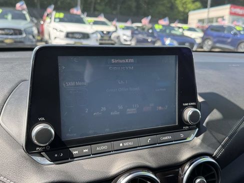Used 2020 Nissan Sentra SV FWD image 18