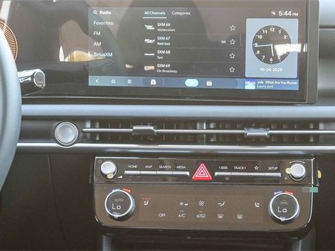 New 2026 Hyundai Tucson SEL image 16