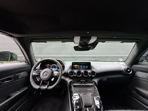 Used 2020 Mercedes-Benz AMG GT R image 6