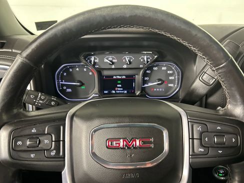 Used 2022 GMC Sierra 1500 SLE w/ X31 Off-Road Package image 15