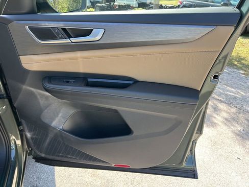 New 2026 Volkswagen Atlas Cross Sport SE image 42